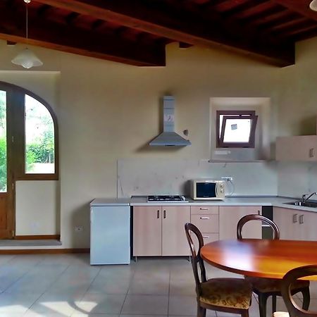 פיסטויה Villa Magni חדר תמונה